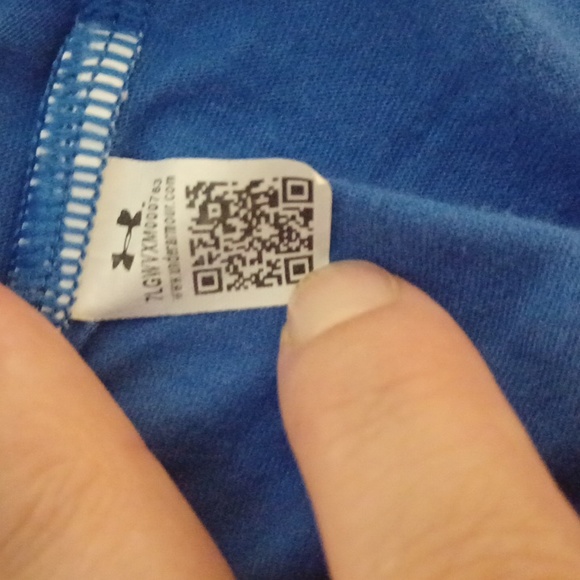 Under Armour blue tank for like a large - Picture 6 of 7